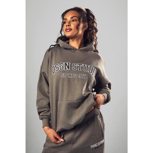 Sudadera Oversize Con Capucha Y Aplique Dsgn Studio - boohoo - Modalova