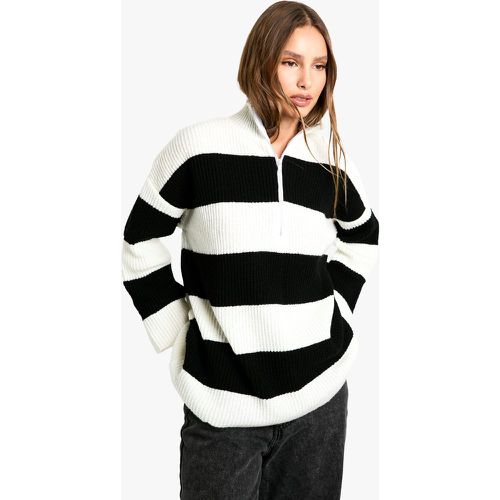 Maglione in maglia morbida a righe con zip corta - boohoo - Modalova