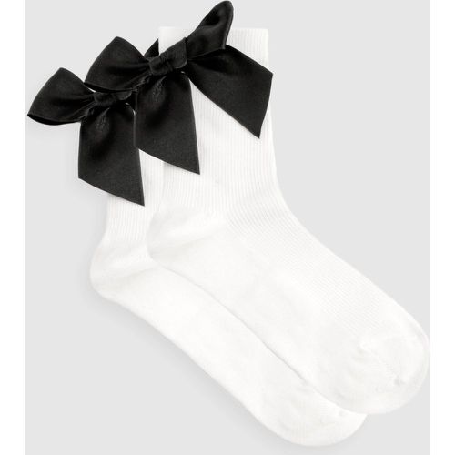 Oversized Bow Detail Socks, Blanco - boohoo - Modalova