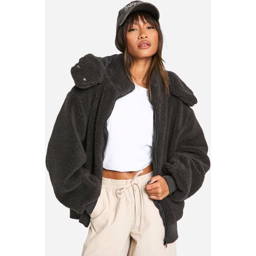 Chaqueta De Pelo Sintético Con Capucha Y Cremallera - boohoo - Modalova