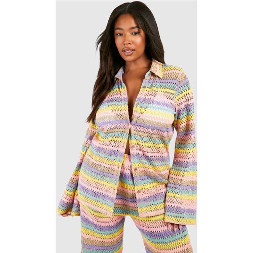 Plus Rainbow Stripe Crochet Beach Shirt - boohoo - Modalova