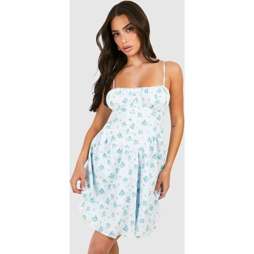 Vestido Petite Mini De Tirantes Con Estampado De Flores - boohoo - Modalova