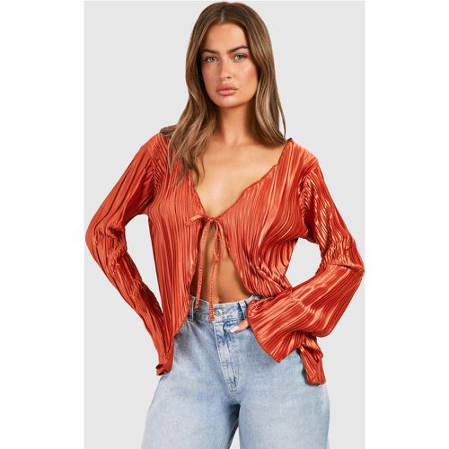 Plisse Flare Sleeve Tie Blouse - boohoo - Modalova