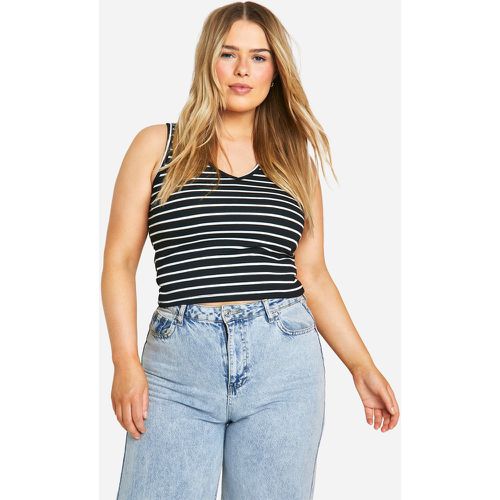 Canotta Plus Size a righe con scollo a V - boohoo - Modalova