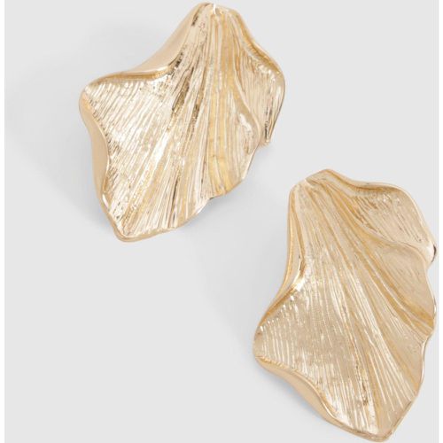 Gold Petal Stud Earring, Metallics - boohoo - Modalova
