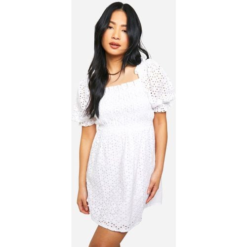 Vestido Petite Fruncido De Bordado Inglés Con Mangas Abullonadas - boohoo - Modalova