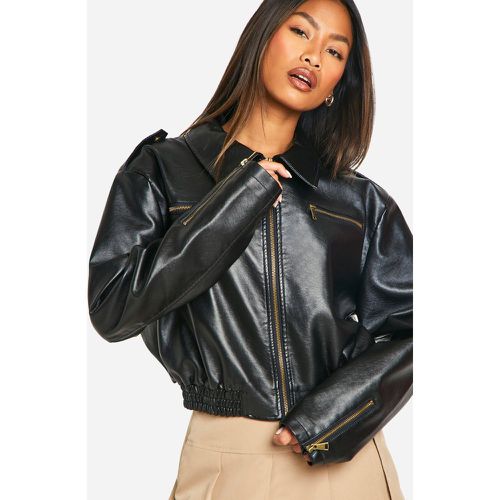 Chaqueta Bomber Crop De Cuero Sintético - boohoo - Modalova