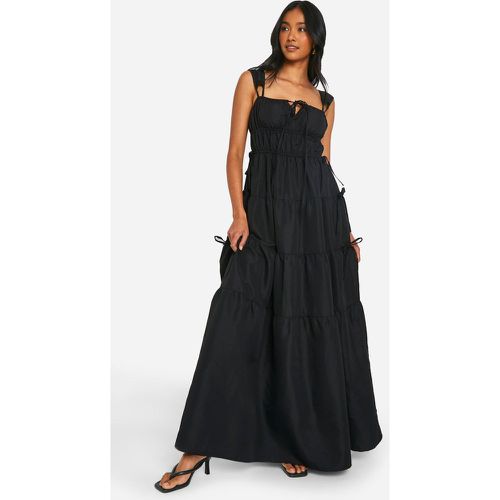 Shirred Tiered Maxi Dress, Negro - boohoo - Modalova