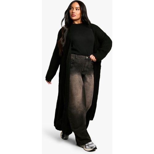 Cardigan maxi Plus Size fil-a-fil in maglia a coste morbide - boohoo - Modalova