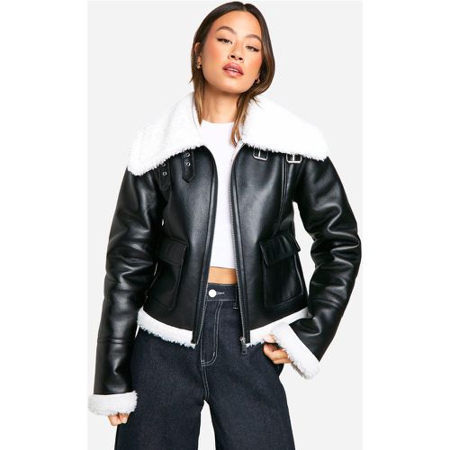 Chaqueta Tall De Cuero Sintético Con Cuello - boohoo - Modalova