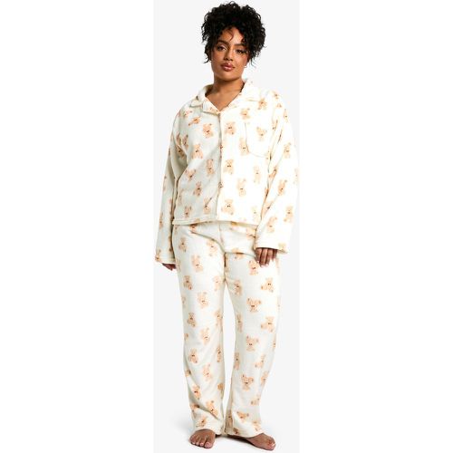 Pijama Plus De Forro Polar Con Botones Y Estampado De Osito - boohoo - Modalova