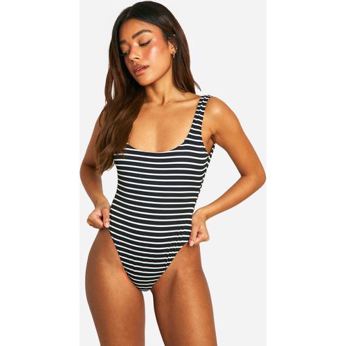 Mono Stripe Rib Square Neck Swimsuit - boohoo - Modalova