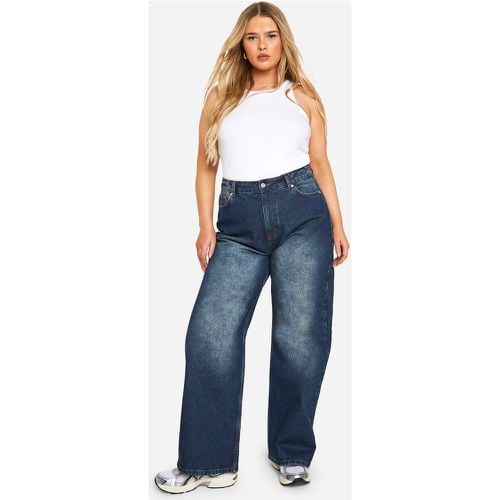 Jeans a gamba ampia Plus Size slavati - boohoo - Modalova