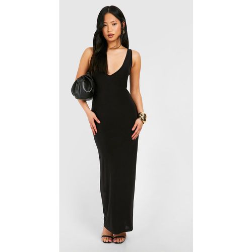 Vestido Petite Maxi Con Escote De Pico - boohoo - Modalova