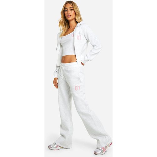 Tuta sportiva in 3 pezzi con applique a contrasto e cappuccio - boohoo - Modalova