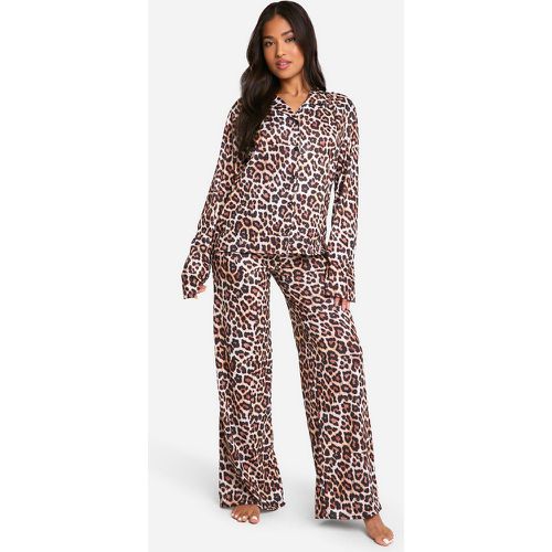 Pijama Petite Con Estampado De Leopardo - boohoo - Modalova