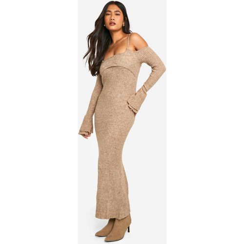 Vestido Maxi De Punto Canalé Con Escote Bardot Y Escote Halter - boohoo - Modalova