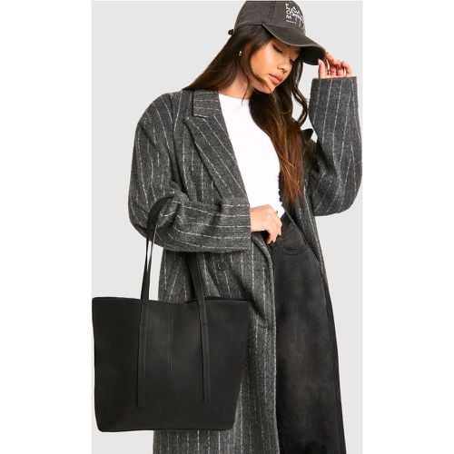 Borsa Tote in pelle sintetica con tracolla - boohoo - Modalova