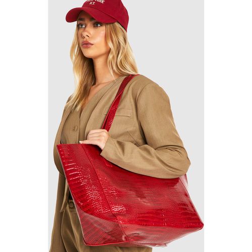 Borsa Tote da giorno oversize in pelle sintetica effetto coccodrillo - boohoo - Modalova