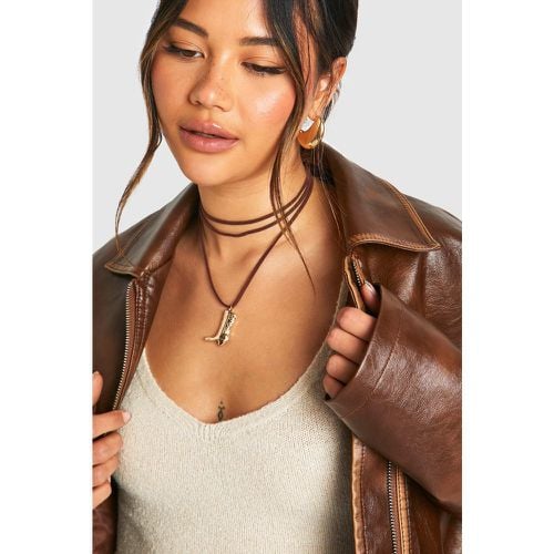 Collana con pendente stile Western in corda - boohoo - Modalova