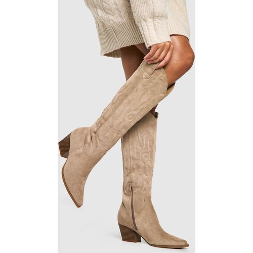 Botas Camperas Estilo Western Bordadas - boohoo - Modalova