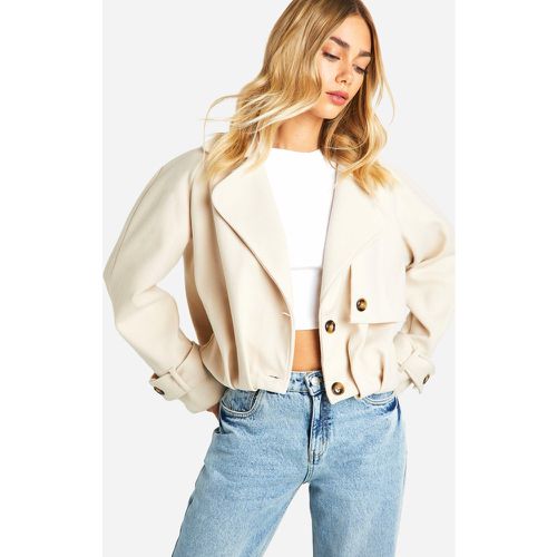 Chaqueta Crop Efecto Lana, Beige - boohoo - Modalova