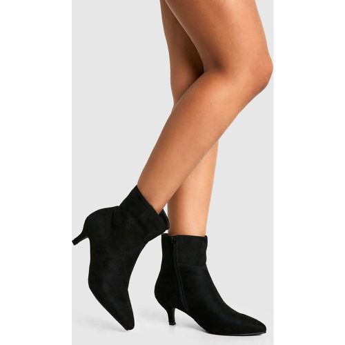 Botas Tobilleras Con Puntera De Pico Y Tacón Bajo - boohoo - Modalova