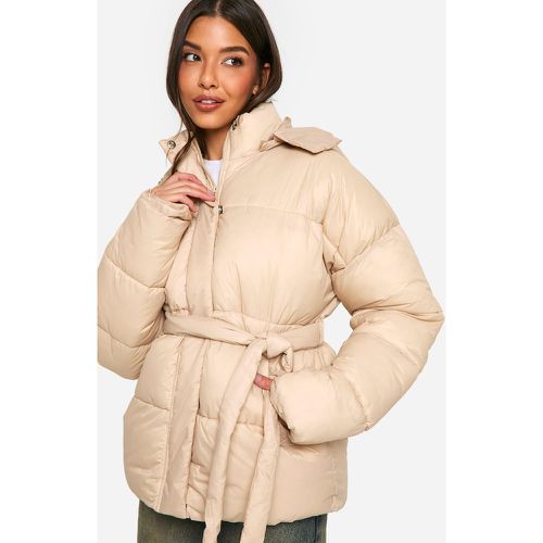 Piumino con cintura, Beige - boohoo - Modalova