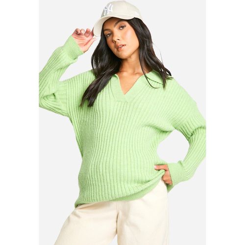 Maglione Premaman in maglia morbida a coste ampie con colletto - boohoo - Modalova