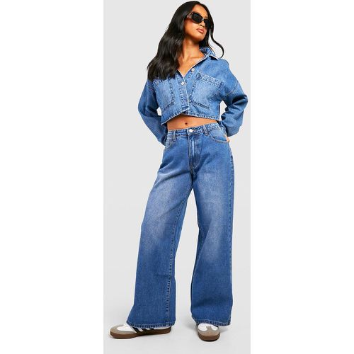 Jeans Petite a gamba ampia a vita alta - boohoo - Modalova