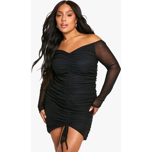 Plus Size mini in rete con scollo Bardot e ruches - boohoo - Modalova