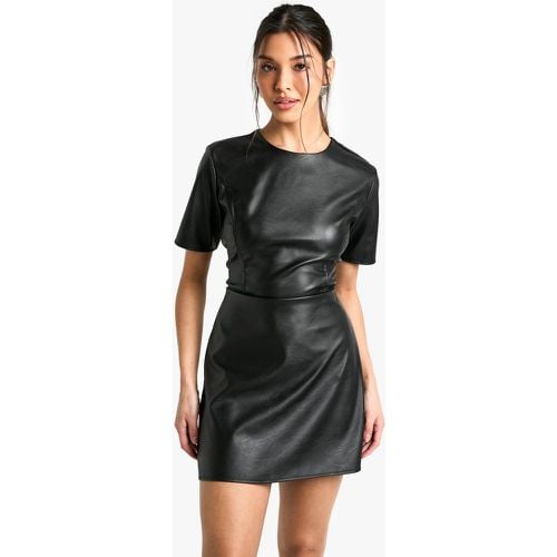 Vestido Camiseta Mini De Cuero Sintético - boohoo - Modalova