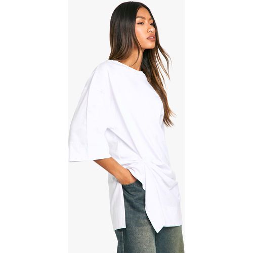 T-SHIRT OVERSIZE CON DETTAGLIO DI NODO - boohoo - Modalova