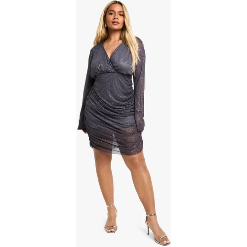 Miniabito Plus Size in rete dorata con ruches - boohoo - Modalova