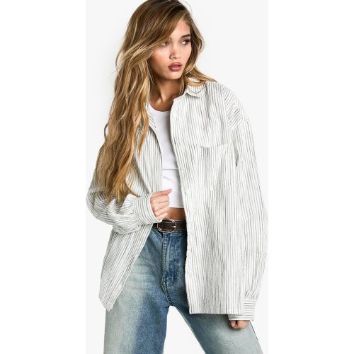 Camisa Oversize Caqui Con Rayas Difuminadas - boohoo - Modalova