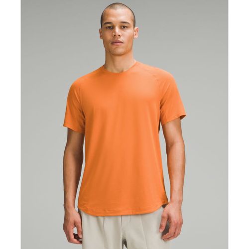 – License to Train Kurzarmshirt für Männer – Orange – Größe XL - lululemon - Modalova