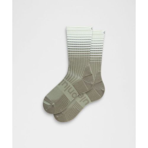 “ Power Stride Crew-Socken mit reflektierendem Muster â€“ GrÃ¶ÃŸe XL in / - lululemon - Modalova