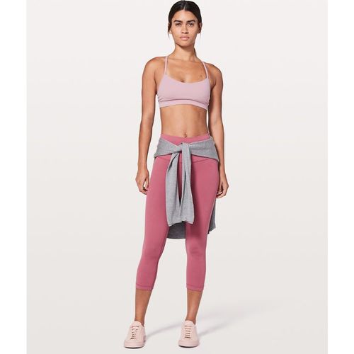 – Flow Y BH Nulu Leichter Halt A/C-Cups für Frauen – Größe 4 - lululemon - Modalova