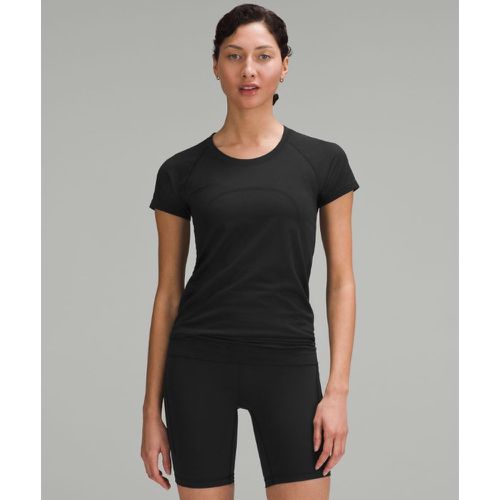 – Swiftly Tech Kurzarmshirt 2.0 für Frauen – Schwarz – Größe 16 - lululemon - Modalova