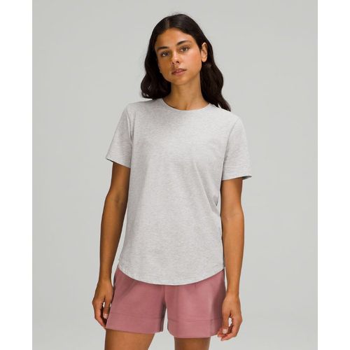 – Love T-Shirt mit Rundhalsausschnitt für Frauen – Grau – Größe 20 - lululemon - Modalova