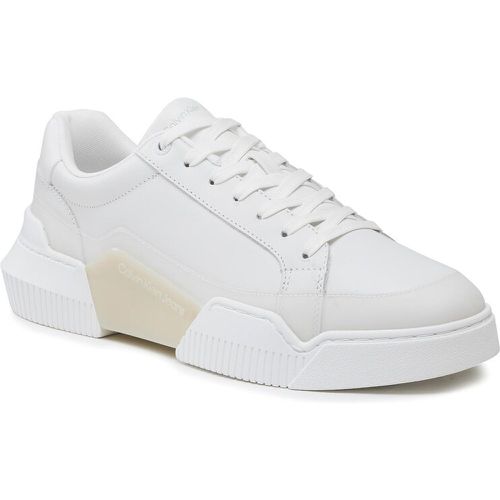 Sneakers - Chunky Cupsole 2.0 Laceup Lth YM0YM00807 Triple White 0K8 - Calvin Klein Jeans - Modalova