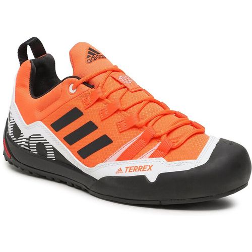 Scarpe da trekking - Terrex Swift Solo Approach Shoes HR1302 Arancione - Adidas - Modalova