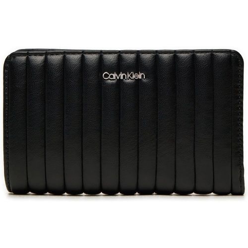 Portafoglio grande da donna Mini Line Quilt Medium Bifold K60K613063 - Calvin Klein - Modalova