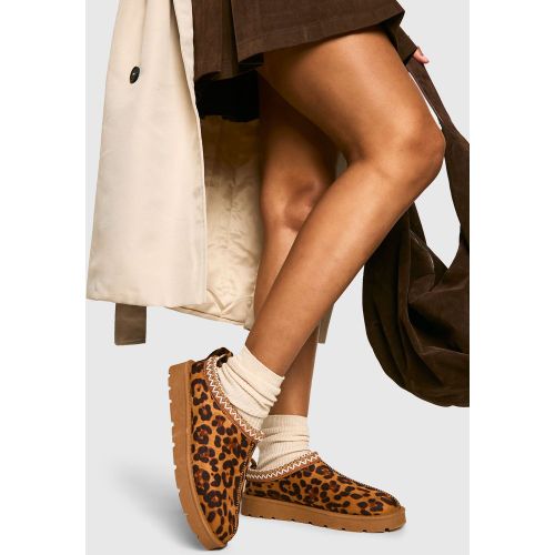 Mules Holgadas Con Bordado De Leopardo - boohoo - Modalova