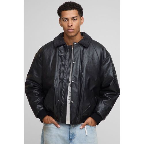 Oversized Boxy Textured Pu Borg Collar Bomber Jacket - boohoo - Modalova