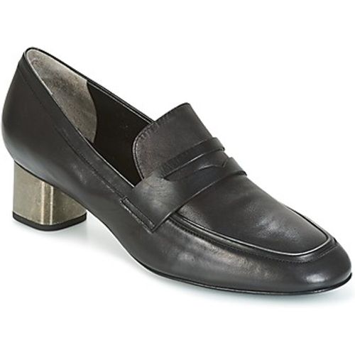 POVIA-AGNEAU-NOIR women's Loafers / Casual Shoes in - Robert Clergerie - Modalova