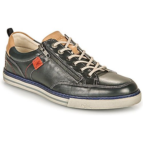 QUEBEC men's Shoes (Trainers) in - Fluchos - Modalova