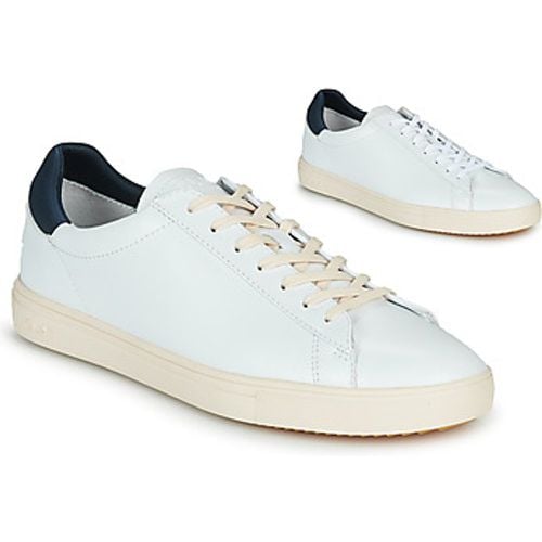 BRADLEY women's Shoes (Trainers) in - Clae - Modalova