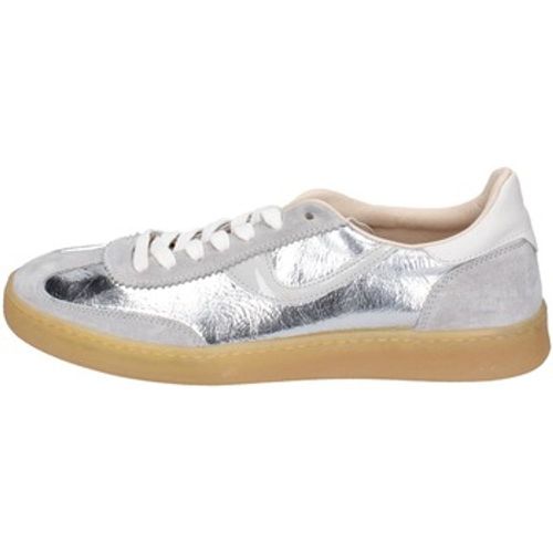 BC788 3AS420-CRV4 women's Trainers in - Moma - Modalova