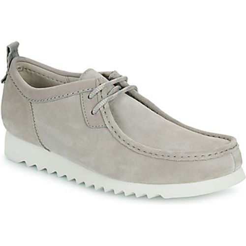 WALLABEE FTRE LO men's Casual Shoes in - Clarks - Modalova